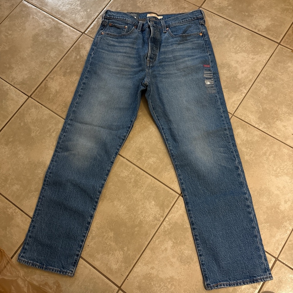 Levi's Women’s Straight Blue Jeans